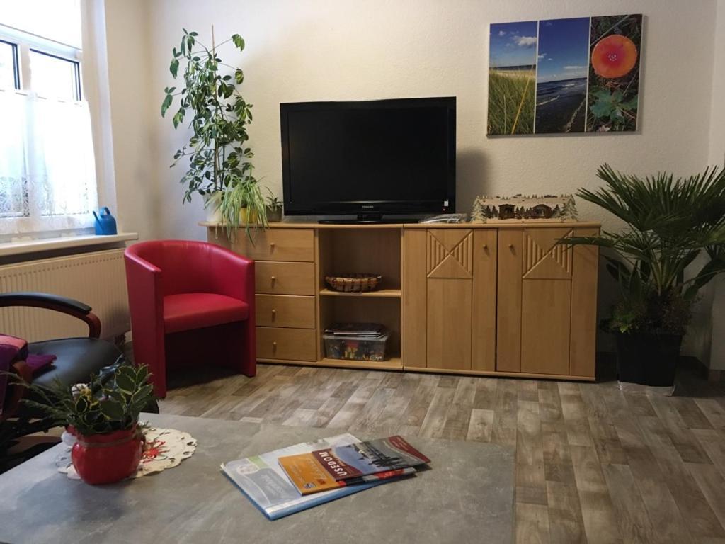 Ferienwohnung Mit Terrasse - Insel Usedom Trassenheide Bagian luar foto